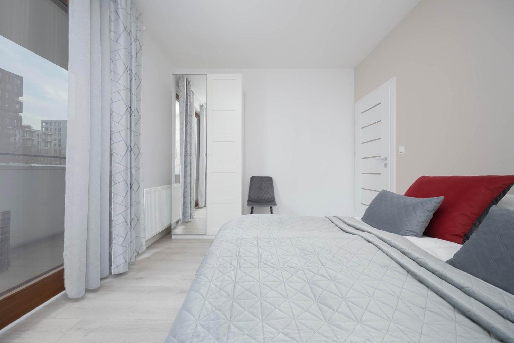 Family Cybernetyki With Ac And Parking By Renters Apartmán *