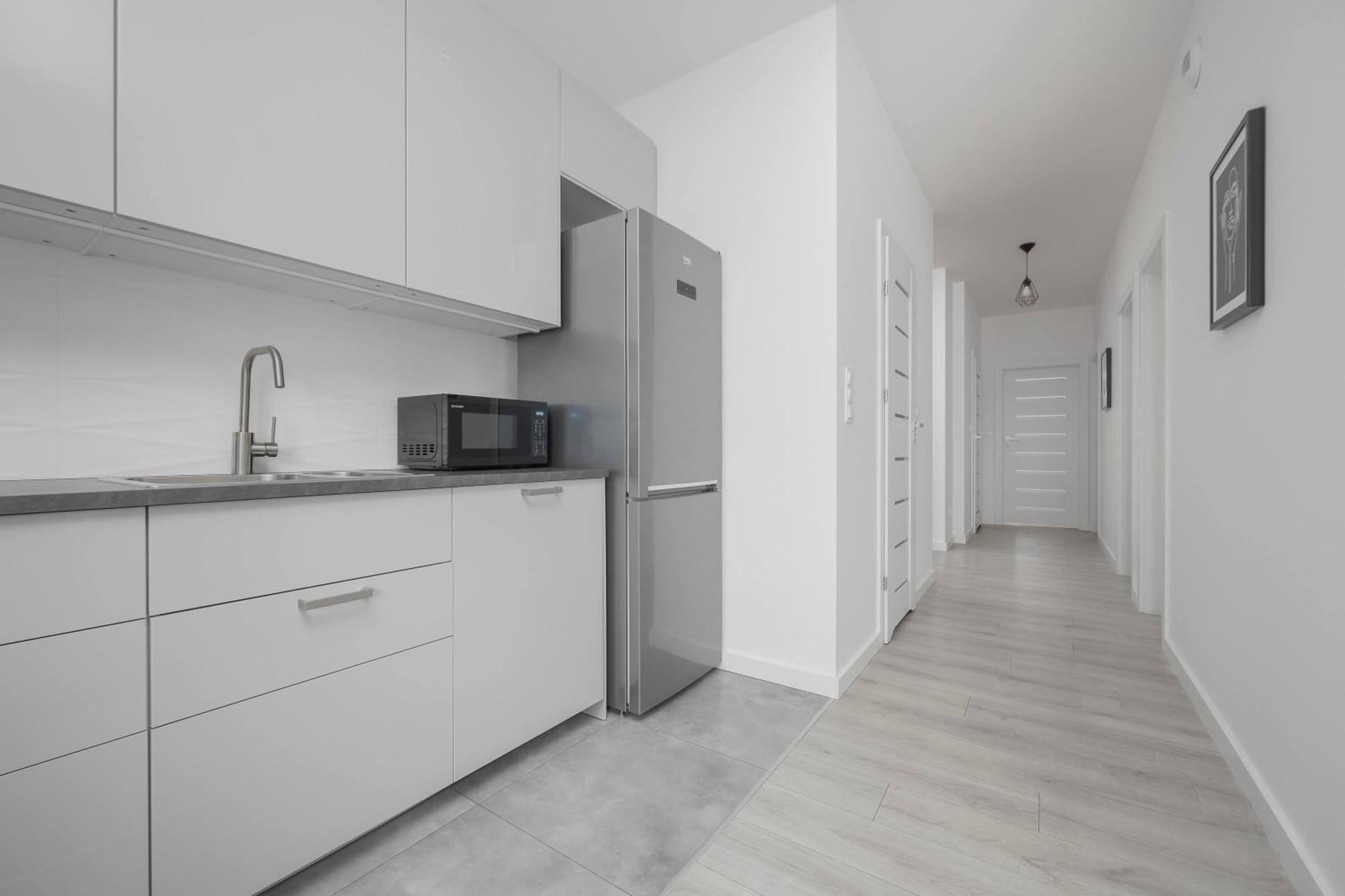Family Cybernetyki With Ac And Parking By Renters Apartmán *
